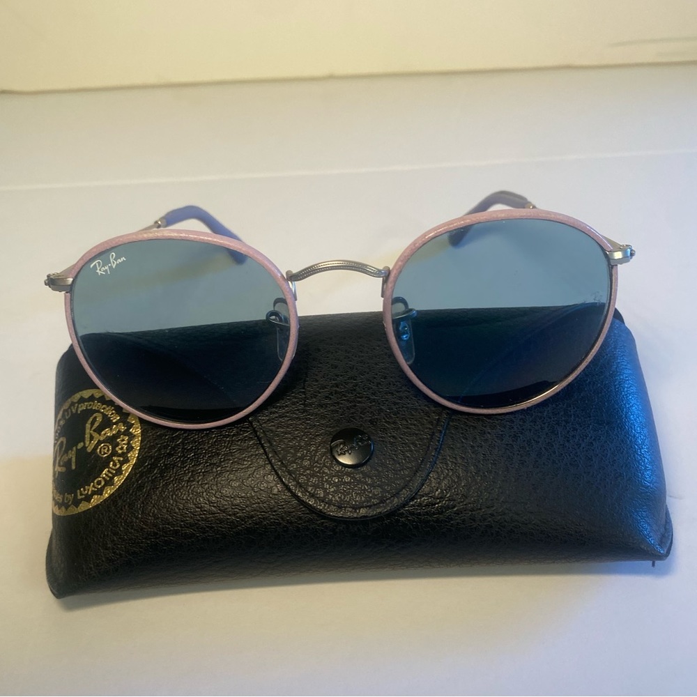 Ray-Ban RB 3475Q Round Leather Sunglasses 019/62 Purple w/ Sky Blue Lenses 47mm